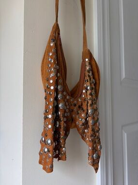 VINTAGE STUDDED SUEDE SHOULDER BAG - Rust Brown